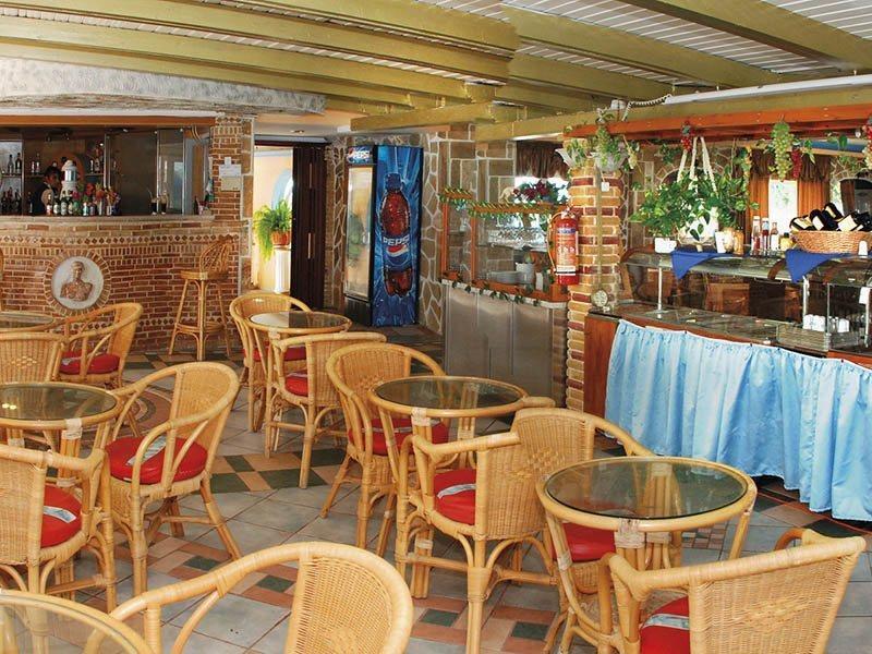 Astoria Hotel Khartata Bagian luar foto