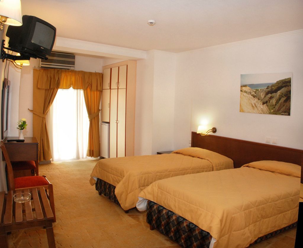 Astoria Hotel Khartata Bagian luar foto
